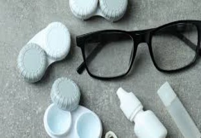Çalışma Hayatında Göz Sağlığı: Gözlük ve Lens Kullanımı